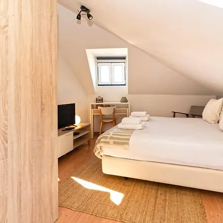 Lovely Near Avenida Da Liberdade Apartment *